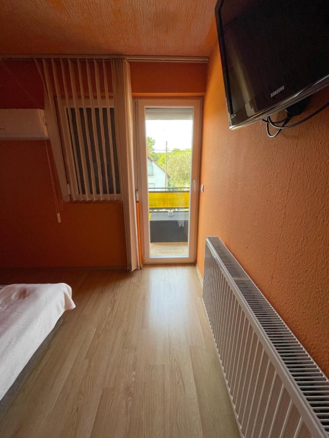 Mira Kuckó Apartamento Oreglak Exterior foto